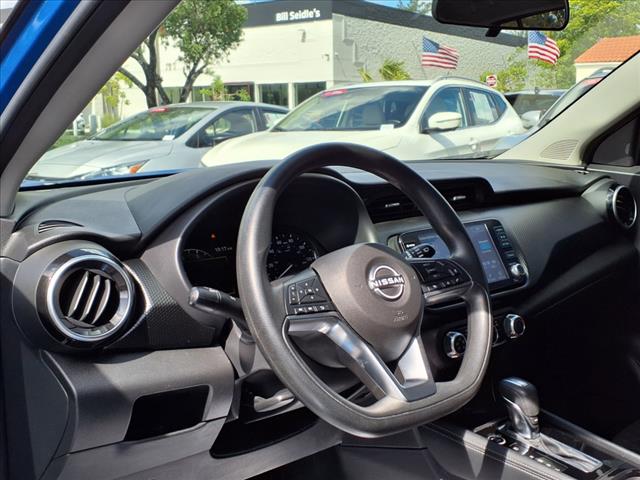 2023 Nissan Kicks SV