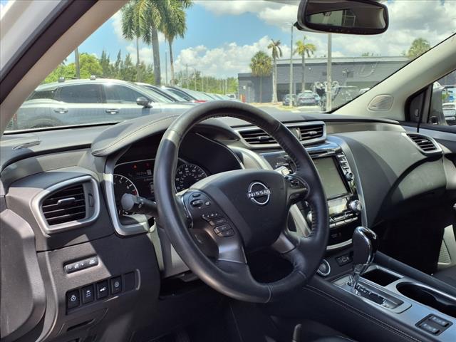2023 Nissan Murano SL
