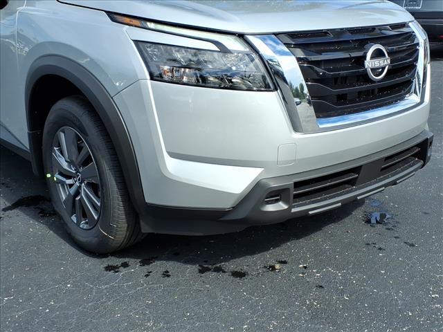 2025 Nissan Pathfinder S