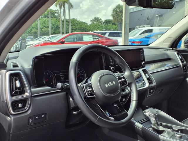 2022 Kia Sorento S