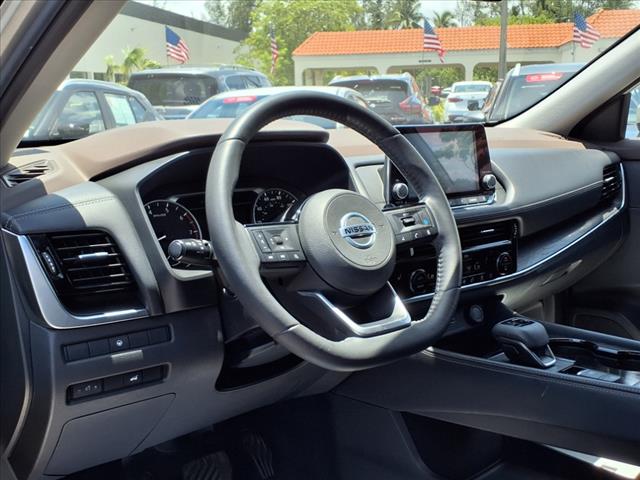 2021 Nissan Rogue SL