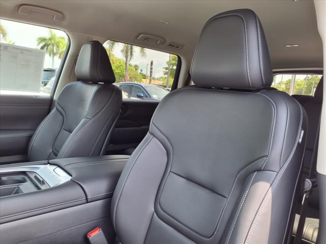 2025 Nissan Armada SV