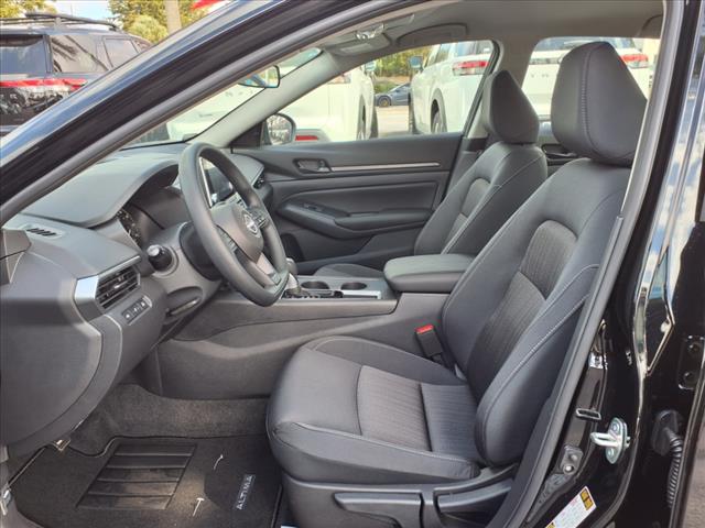 2025 Nissan Altima S