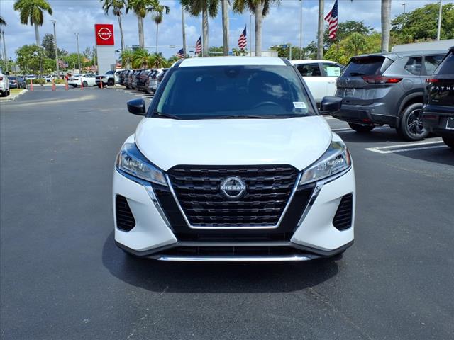 2023 Nissan Kicks S