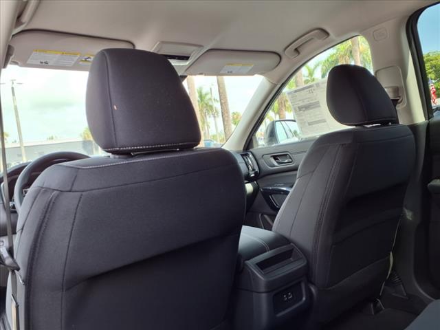 2025 Nissan Pathfinder S