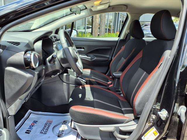 2023 Nissan Versa 1.6 SR