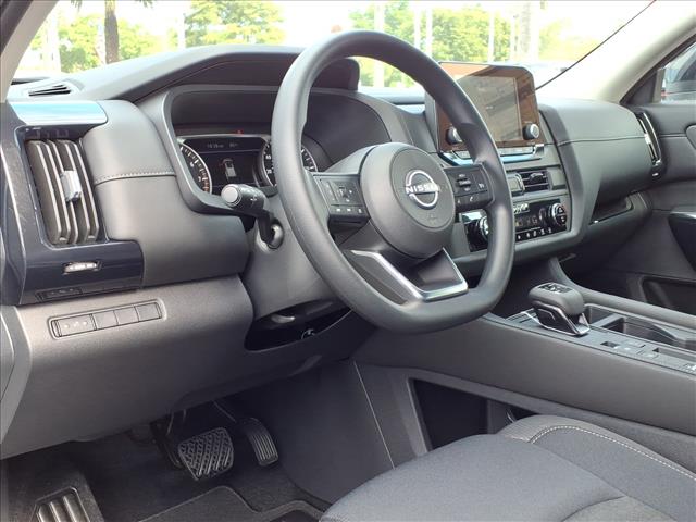 2025 Nissan Pathfinder S