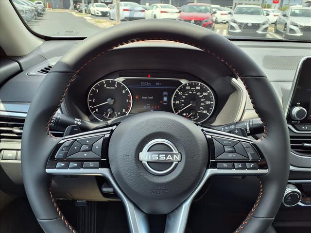 2025 Nissan Altima SR