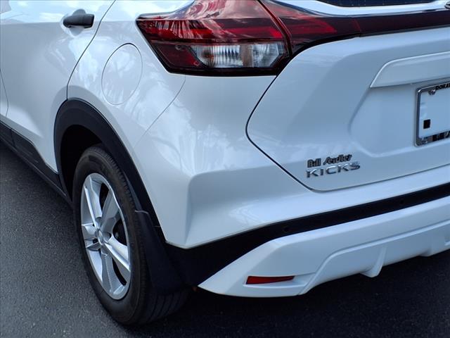 2023 Nissan Kicks S