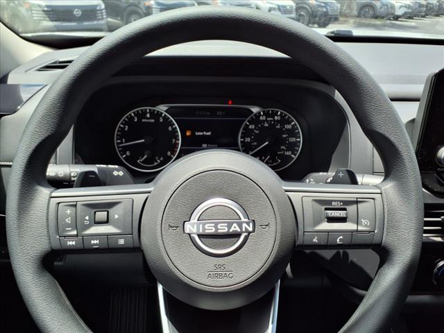 2025 Nissan Pathfinder S