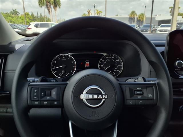 2025 Nissan Pathfinder S