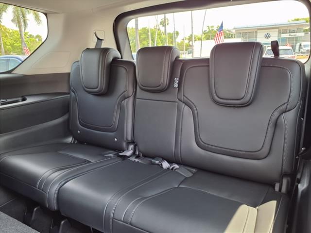2025 Nissan Armada SV