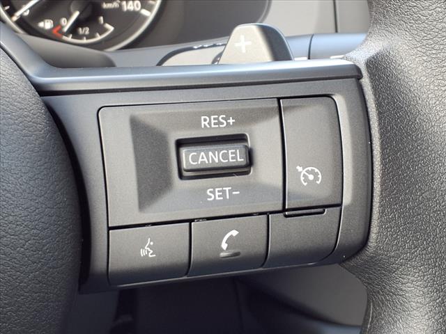2025 Nissan Pathfinder S