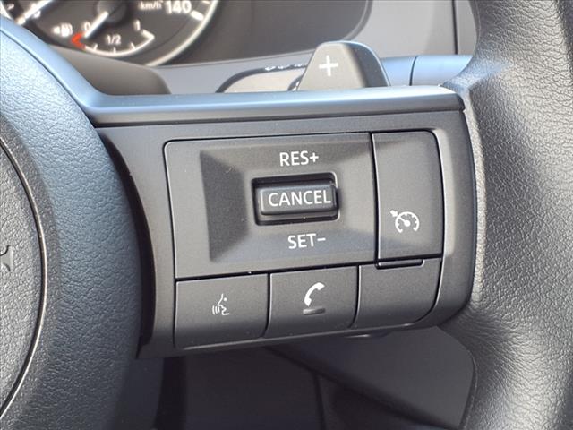 2025 Nissan Pathfinder S