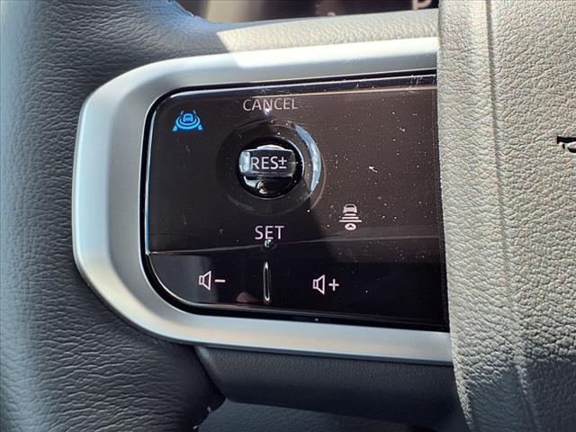 2025 Nissan Armada SV