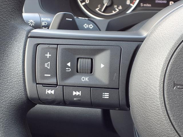 2025 Nissan Pathfinder S