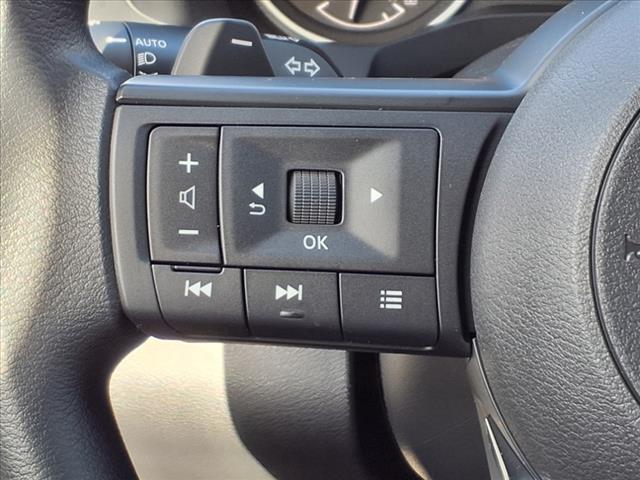 2025 Nissan Pathfinder S