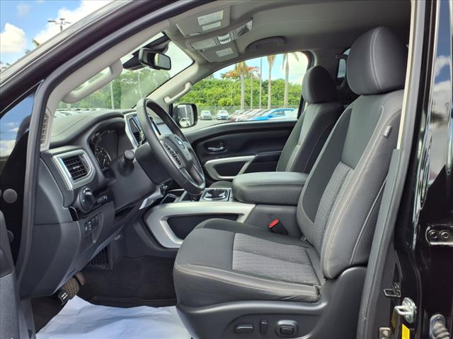 2021 Nissan Titan SV