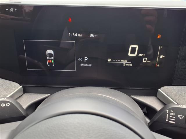 2025 Nissan Kicks SV