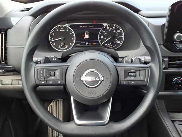 2025 Nissan Pathfinder S