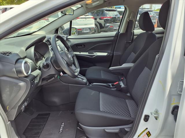 2024 Nissan Versa 1.6 S