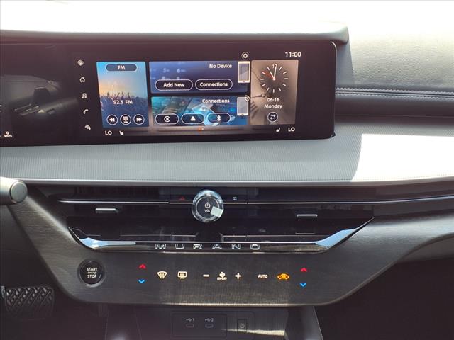 2025 Nissan Murano SV