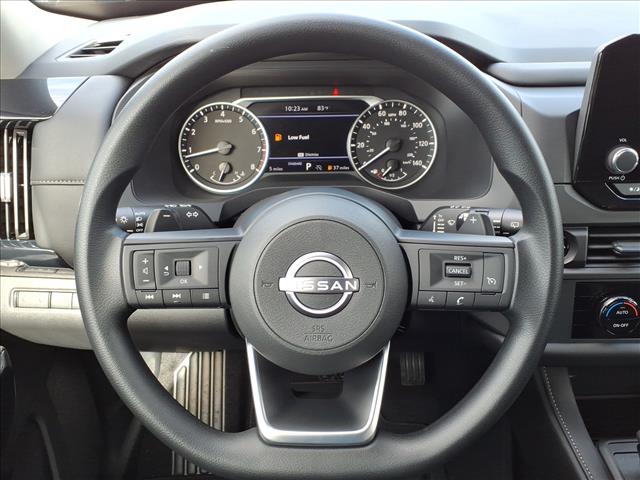 2025 Nissan Pathfinder S