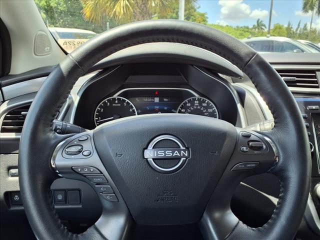 2023 Nissan Murano SL