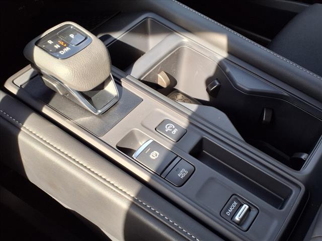 2025 Nissan Pathfinder S