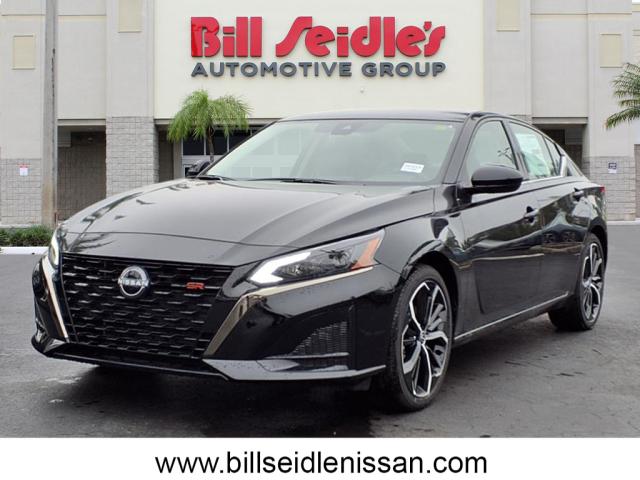 2025 Nissan Altima SR