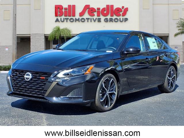 2025 Nissan Altima SR