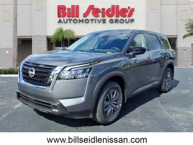 2025 Nissan Pathfinder S