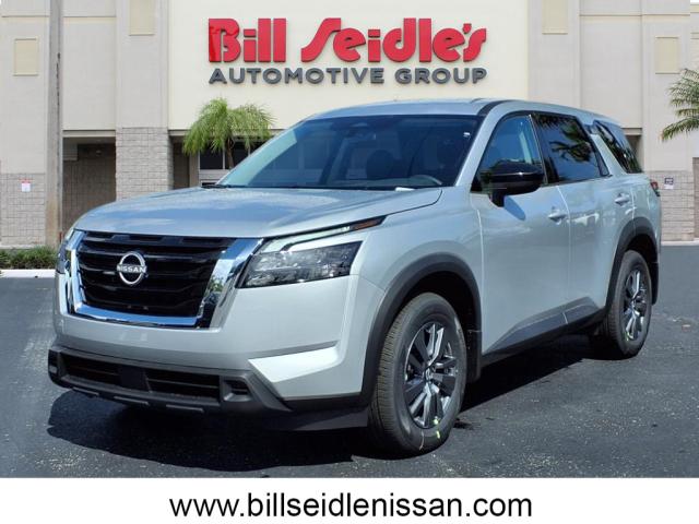 2025 Nissan Pathfinder S