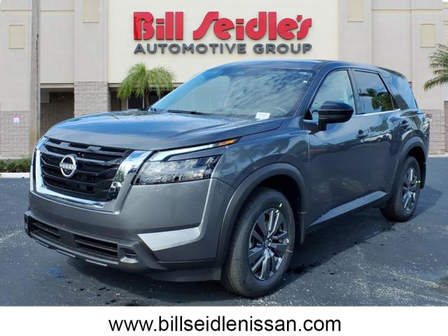 2025 Nissan Pathfinder S