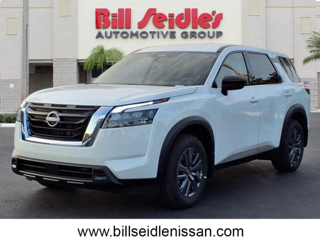 2025 Nissan Pathfinder S