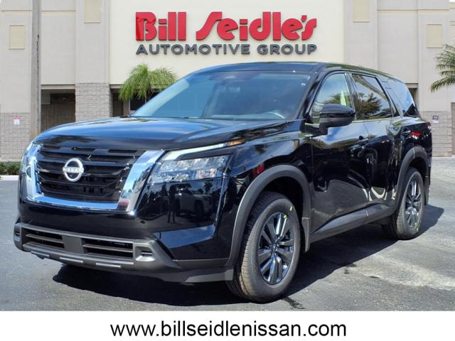 2025 Nissan Pathfinder S
