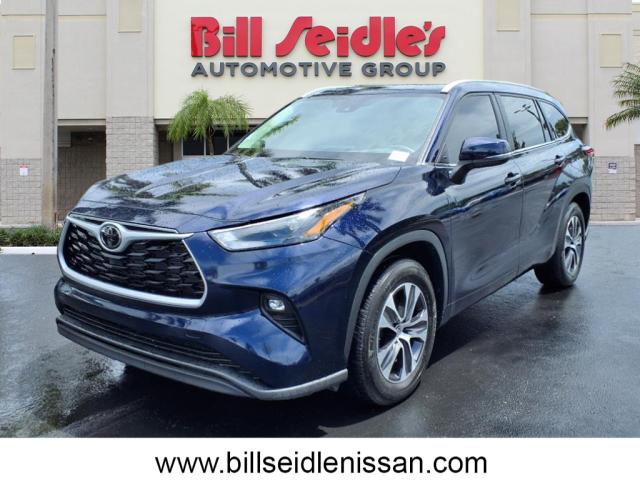 2023 Toyota Highlander 