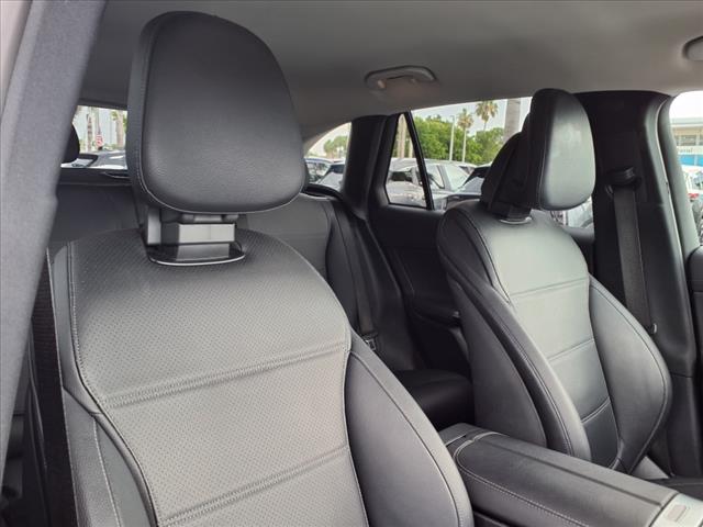 2023 Mercedes-Benz GLC Base 4MATIC