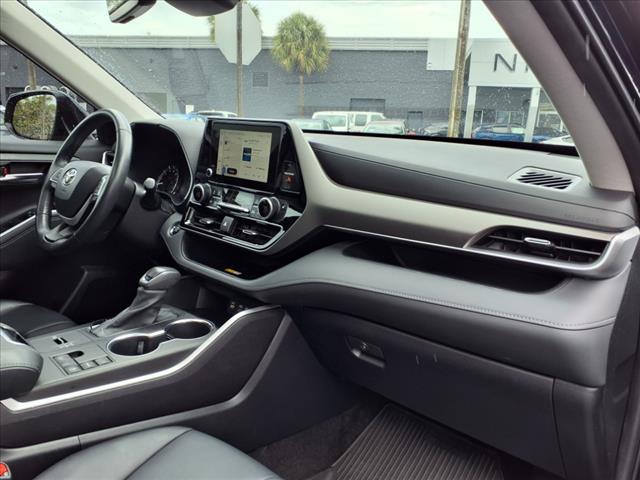2023 Toyota Highlander 