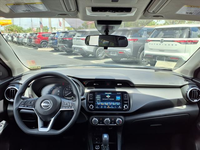 2024 Nissan Kicks SV