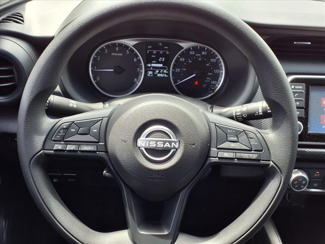 2023 Nissan Kicks S