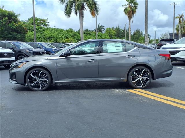 2025 Nissan Altima SR