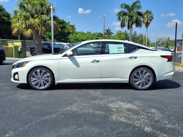 2025 Nissan Altima SL