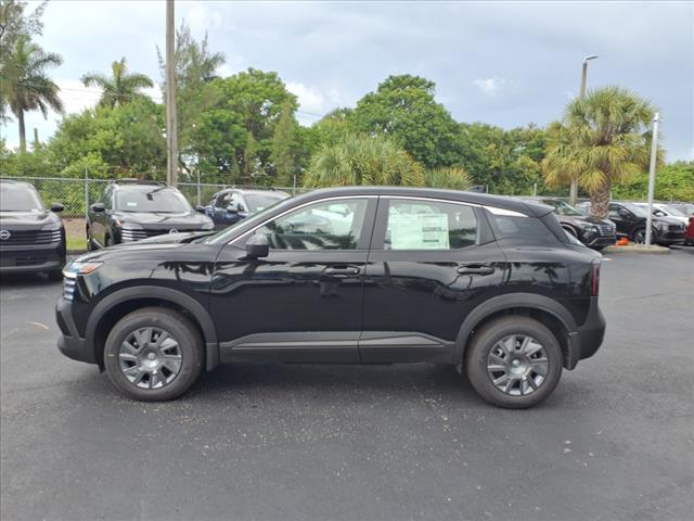2025 Nissan Kicks S