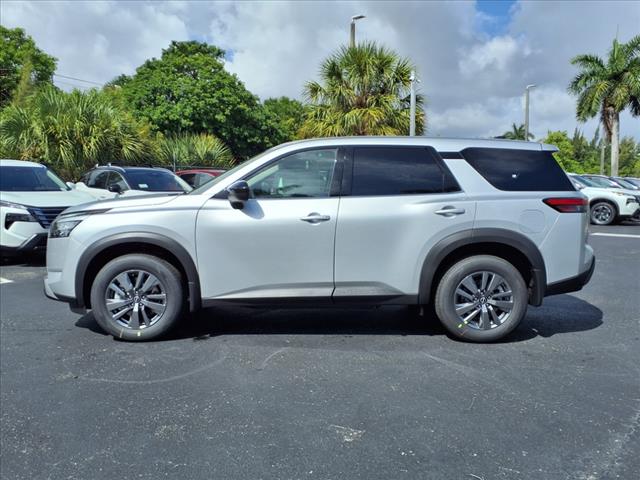 2025 Nissan Pathfinder S
