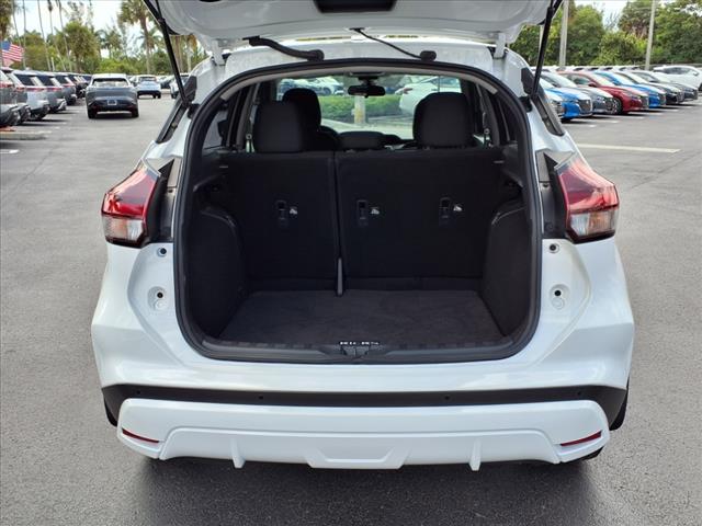 2023 Nissan Kicks S