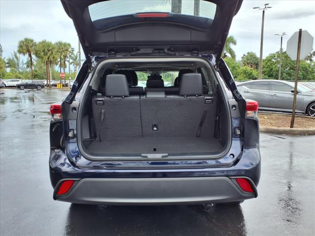 2023 Toyota Highlander 