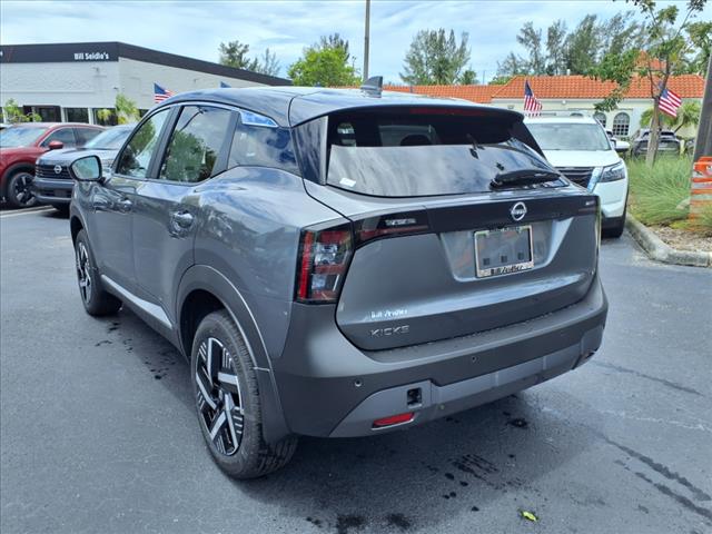 2025 Nissan Kicks SV