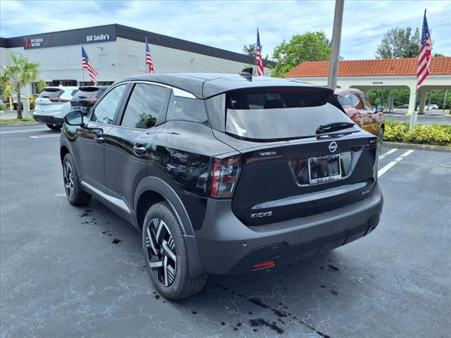 2025 Nissan Kicks SV
