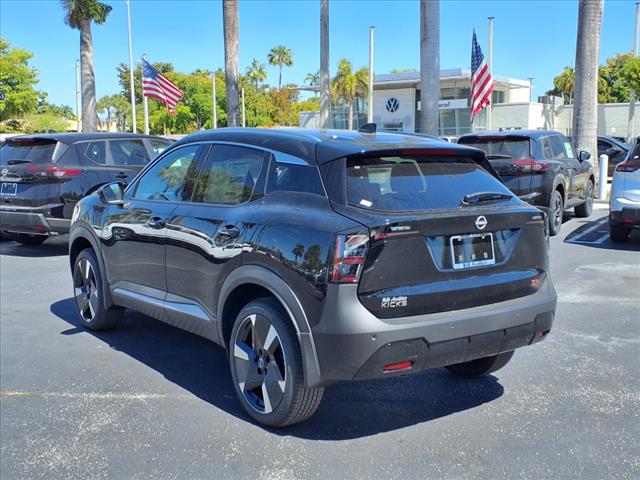 2025 Nissan Kicks SR